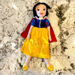Vintage Disney Snow White doll 20”